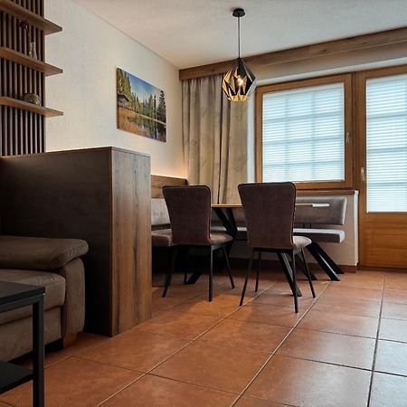 Camping Dreilaendereck Blockhuetten & Apartments Ried im Oberinntal Exteriér fotografie