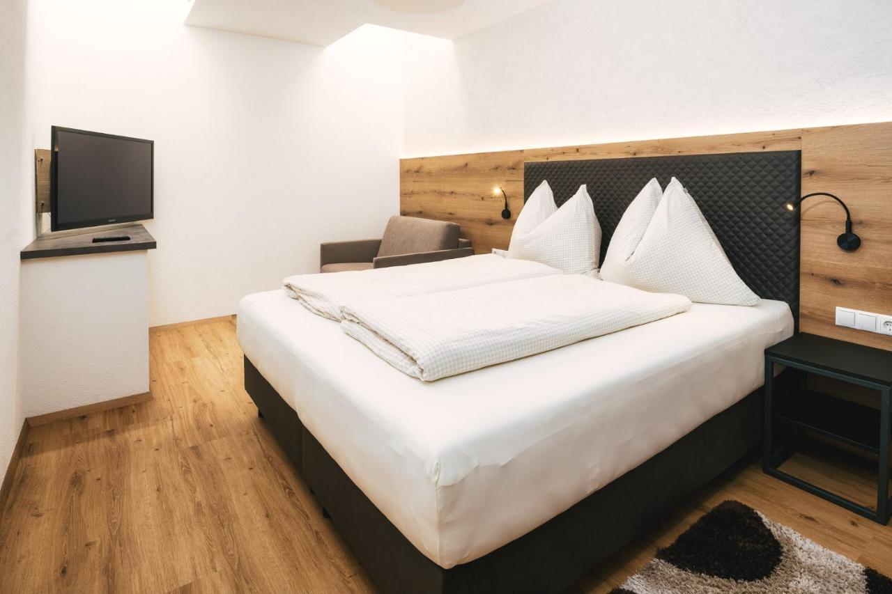 Camping Dreilaendereck Blockhuetten & Apartments Ried im Oberinntal Exteriér fotografie
